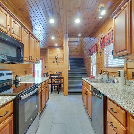Cabin With Pool Access About 3 Mi To Downtown Gatlinburg Exterior foto