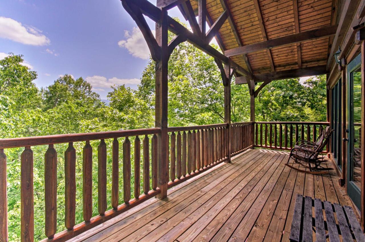 Cabin With Pool Access About 3 Mi To Downtown Gatlinburg Exterior foto